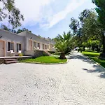 Oliviera Private Island - Kalem Island