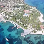 Ξενοδοχείο Oliviera Private Island - Kalem Island 4*