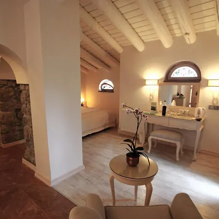 Hotell Oliviera Private Island - Kalem Island 4*