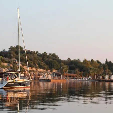 Otel Oliviera Private Island - Kalem Island 4*