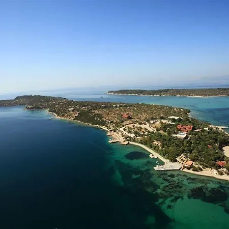 Oliviera Private Island - Kalem Island 4*
