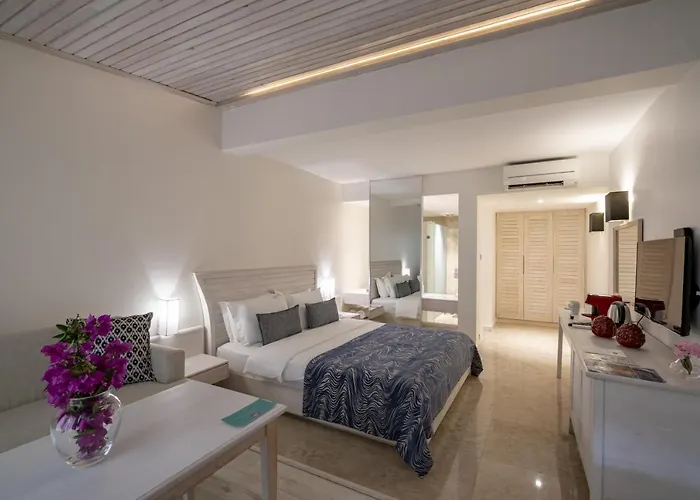 Oliviera Private Island - Kalem Island Hotel