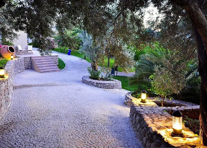 Hotel Oliviera Private Island - Kalem Island