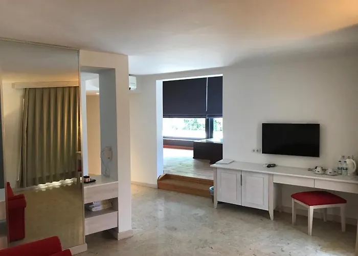 Oliviera Private Island - Kalem Island 4*