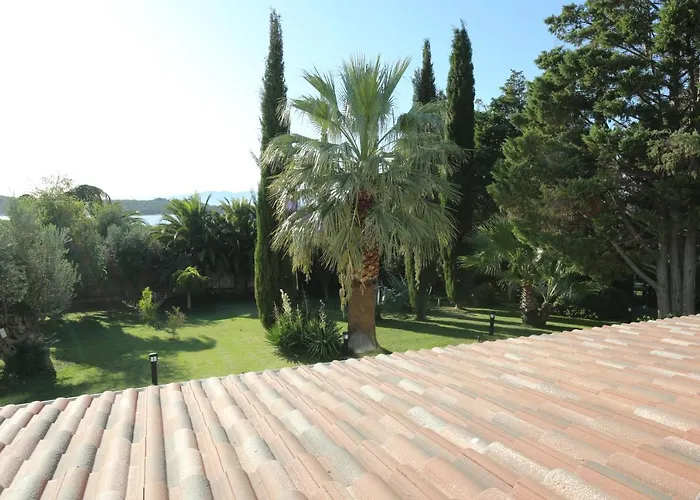 Oliviera Private Island - Kalem Island 4*