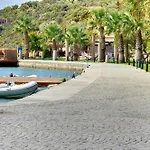 Hotel Oliviera Private Island - Kalem Island