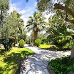 Oliviera Private Island - Kalem Island Hotell