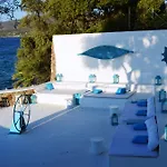 호텔 Oliviera Private Island - Kalem Island 4*