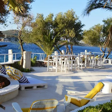 Oliviera Private Island - Kalem Island Hotell