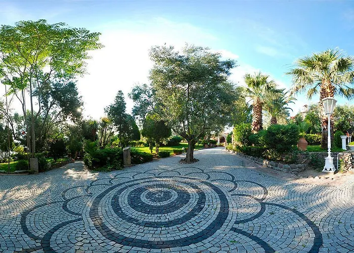 Oliviera Private Island - Kalem Island Hotel