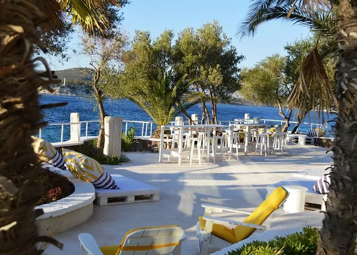 Oliviera Private Island - Kalem Island Szálloda